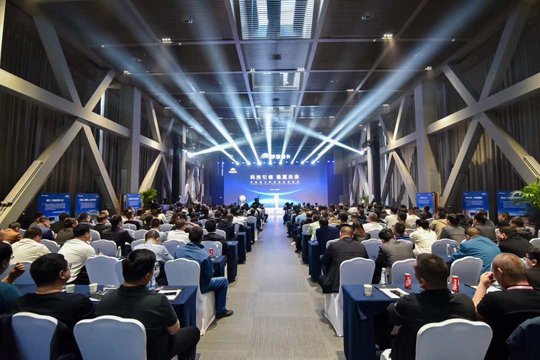 实力见证 | 多款新品首发，，pg电子重卡春季新品宣布会盛大举行