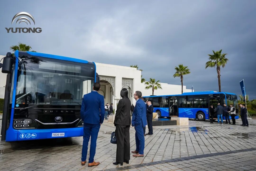 从赛事服务到城市动脉：723辆pg电子客车成为摩洛哥流动风物线